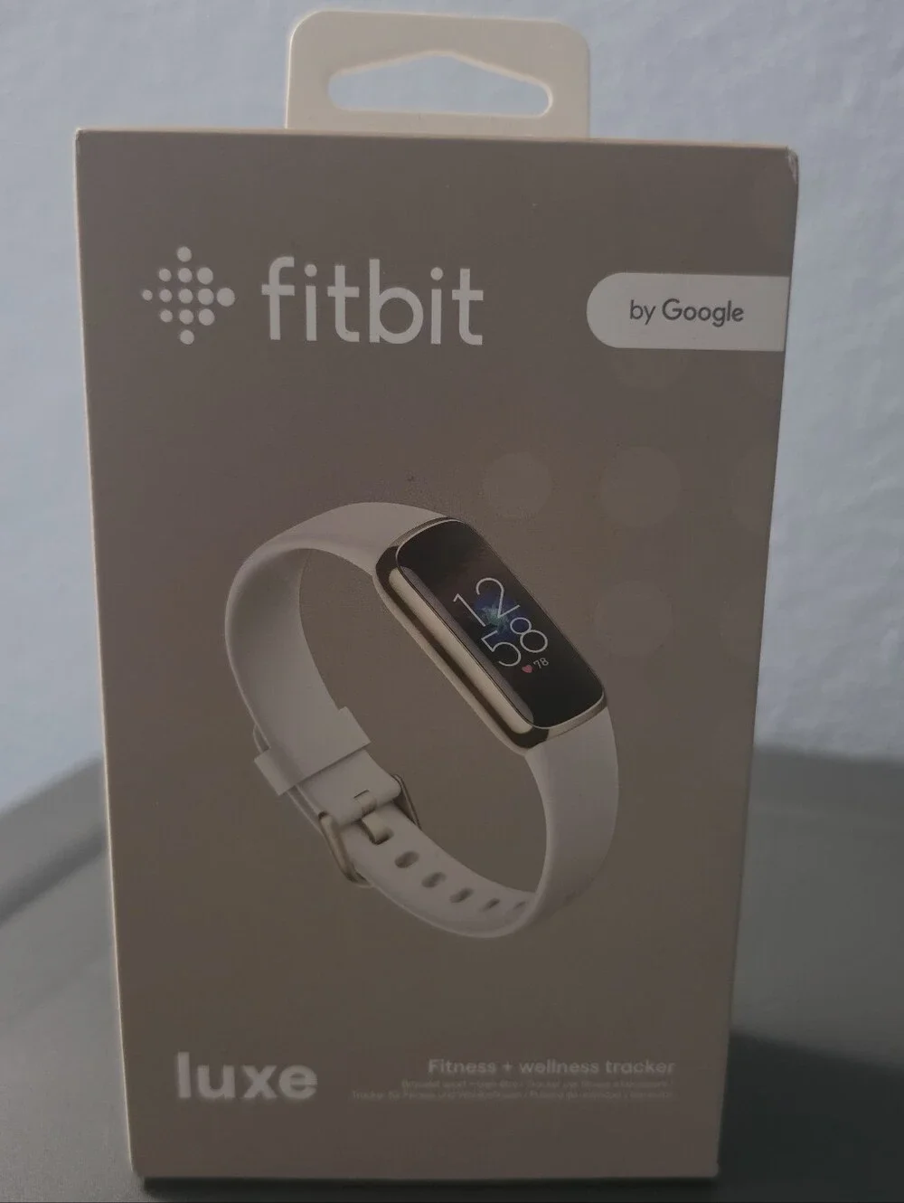Fitbit Luxe Fitness & Wellness Tracker - Gold Case with White Band